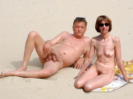 Naked couple 38.