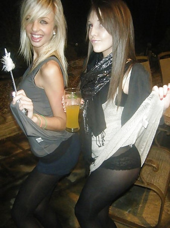 Amateurs in black pantyhose & tights
