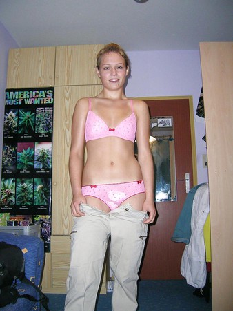 Sexy and Hot German Amateur Teeny