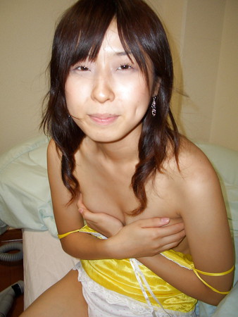 Japanese Teen spread and creampie (Part 2)