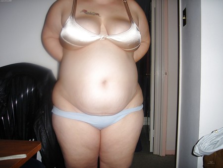 BBW AMATEUR chubby fat wife panties - geile dicke Ehefrau