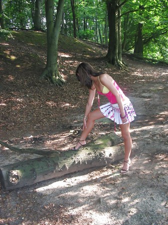 my collection 66 : nice teen show her body in the forest