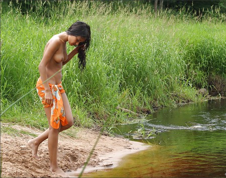 Nude Tribal Women