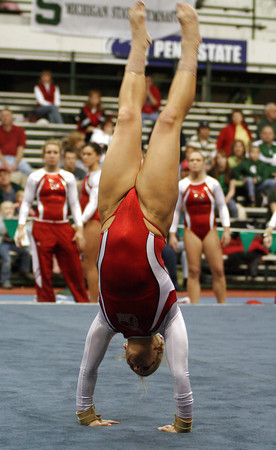 sporty babes - gymnasts