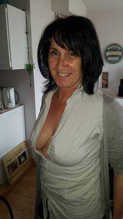 Sexy Mature French Wife Karine 2