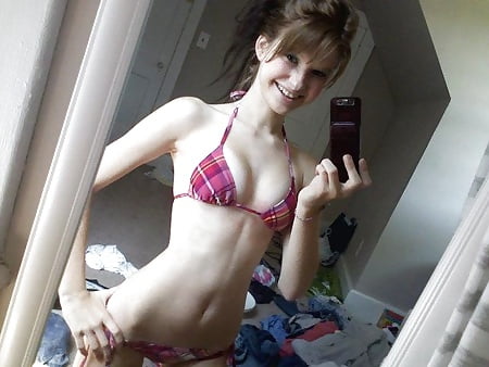 Skinny teen girl exposed